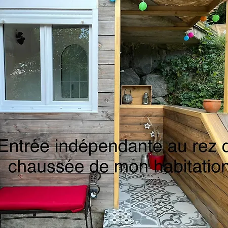 Vue Exceptionnelle & Terrasse Au Calme -Studio Independant - Gorges Du Haut Allier Apartment Chanteuges