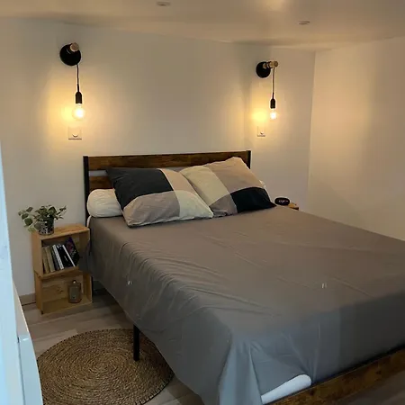 Vue Exceptionnelle & Terrasse Au Calme -Studio Independant - Gorges Du Haut Allier Chanteuges